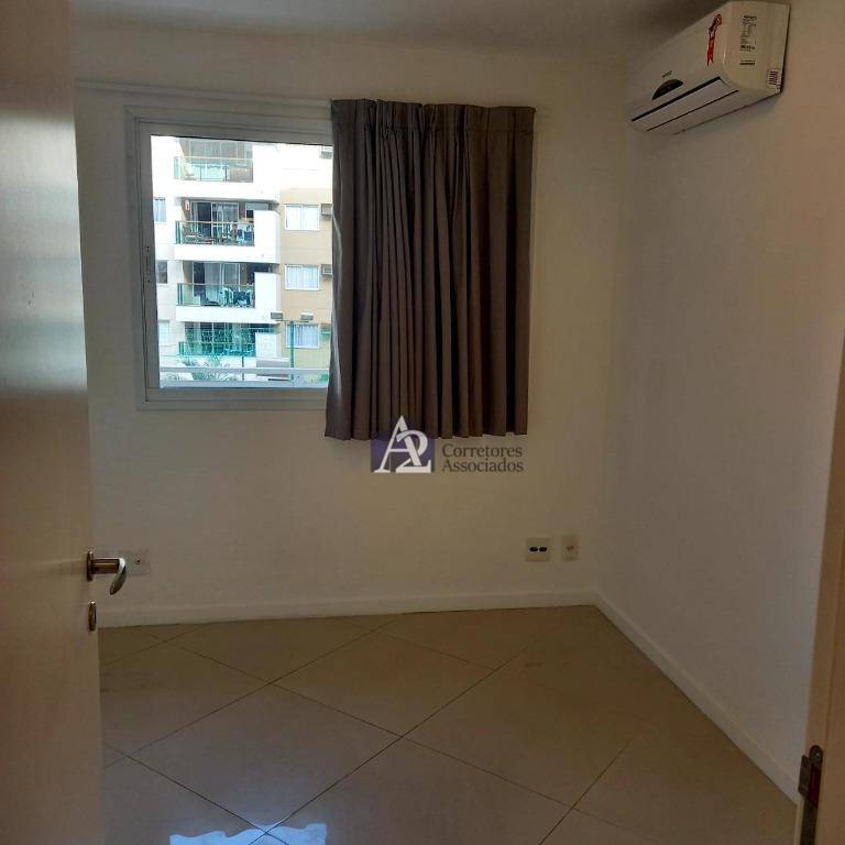 Apartamento à venda com 2 quartos, 66m² - Foto 9