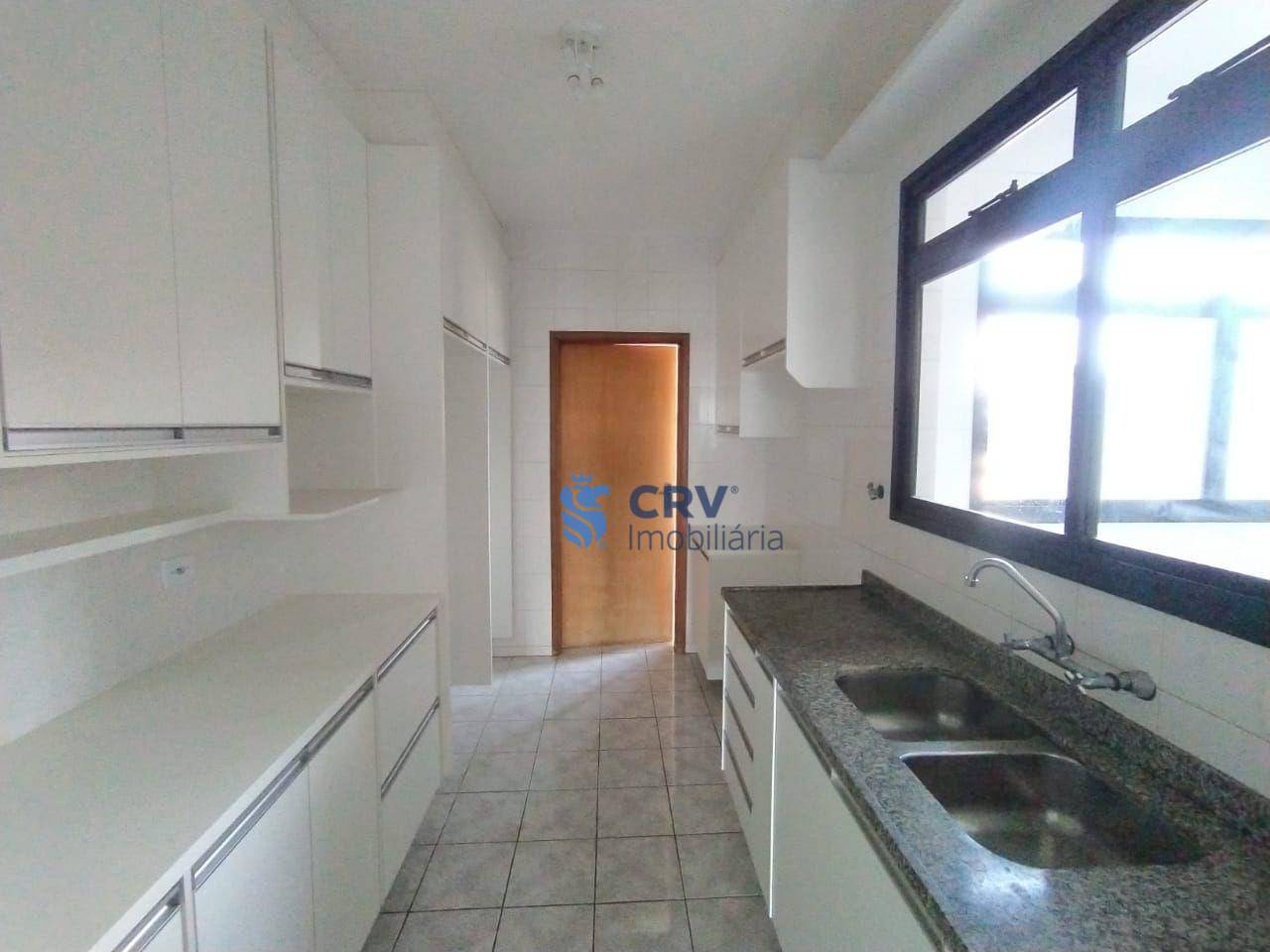 Apartamento à venda com 3 quartos, 140m² - Foto 12