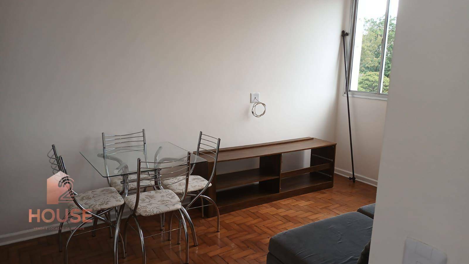 Apartamento para alugar com 1 quarto, 50m² - Foto 28