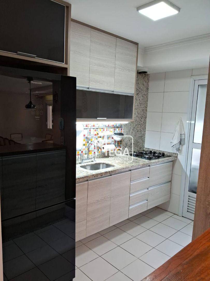 Apartamento à venda com 3 quartos, 111m² - Foto 18