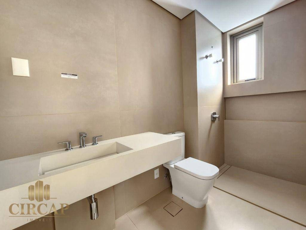 Apartamento à venda com 3 quartos, 229m² - Foto 11