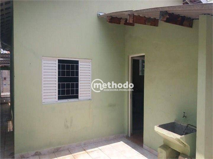 Casa à venda com 5 quartos, 200m² - Foto 7