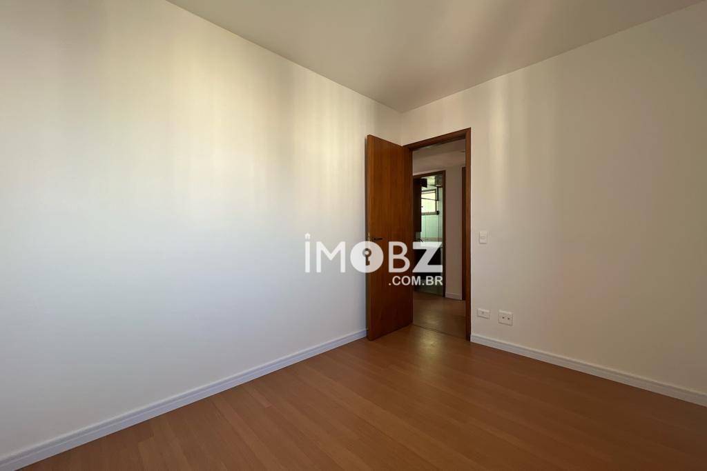 Apartamento à venda com 3 quartos, 100m² - Foto 32