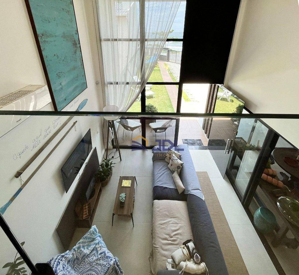 Casa à venda com 3 quartos, 165m² - Foto 8