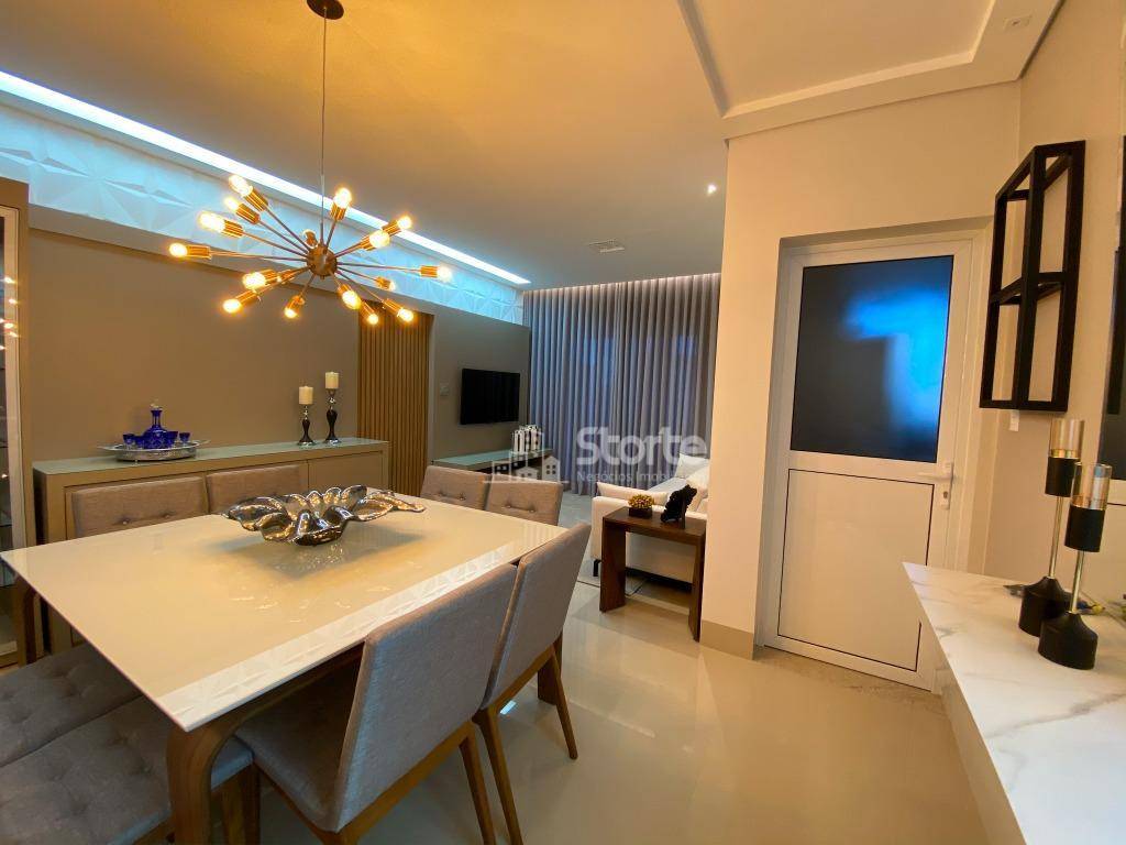 Apartamento à venda com 3 quartos, 188m² - Foto 13