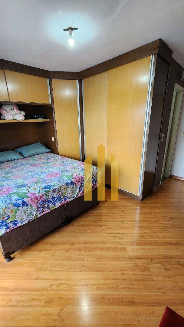 Sobrado à venda e aluguel com 3 quartos, 180m² - Foto 37