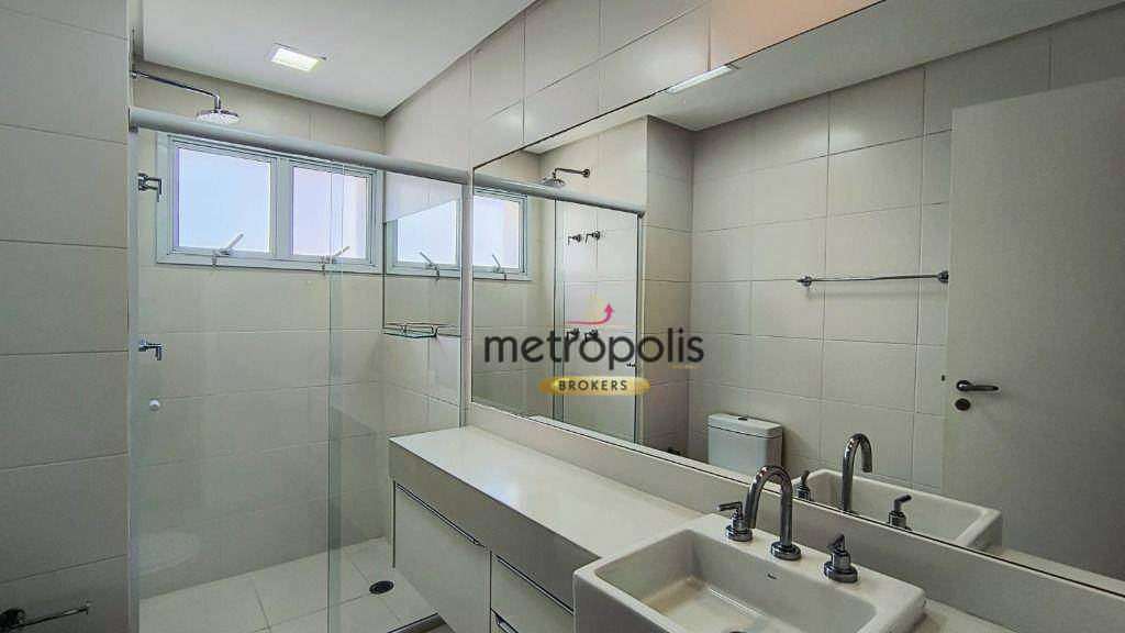 Apartamento para alugar com 3 quartos, 234m² - Foto 23