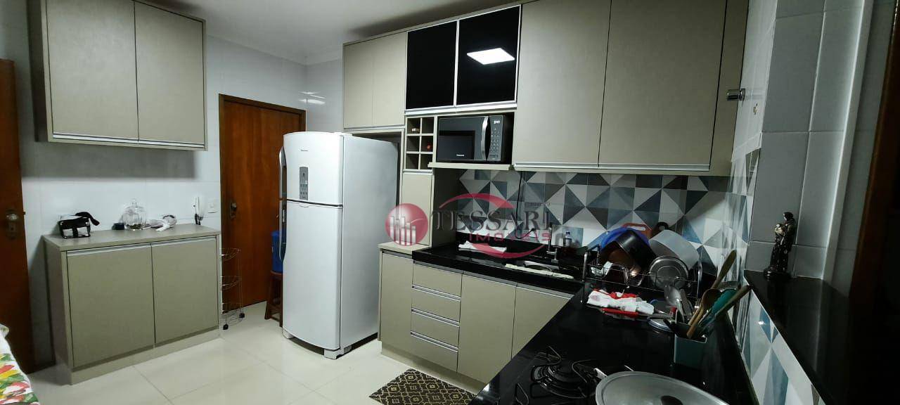 Apartamento à venda com 2 quartos, 80m² - Foto 9