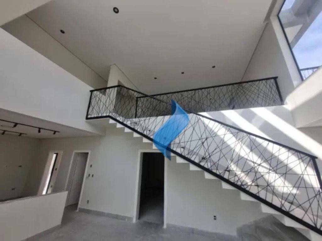 Casa de Condomínio à venda com 3 quartos, 515m² - Foto 1