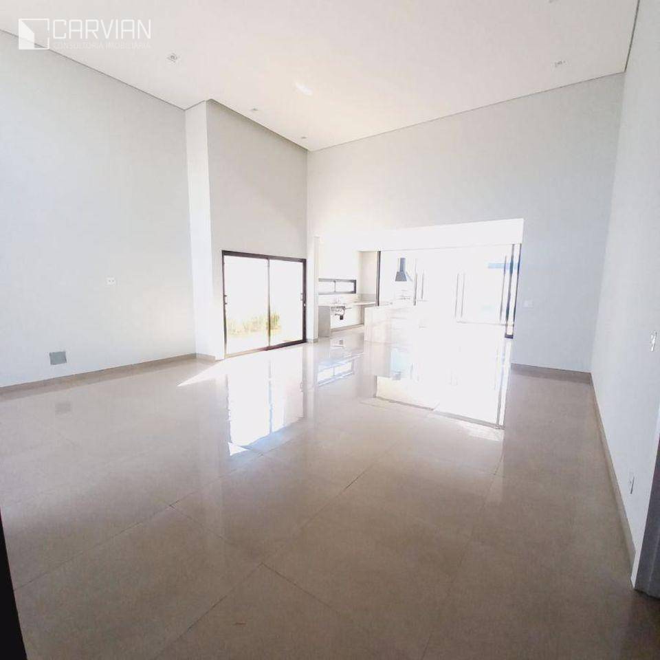 Casa de Condomínio à venda com 3 quartos, 278m² - Foto 4