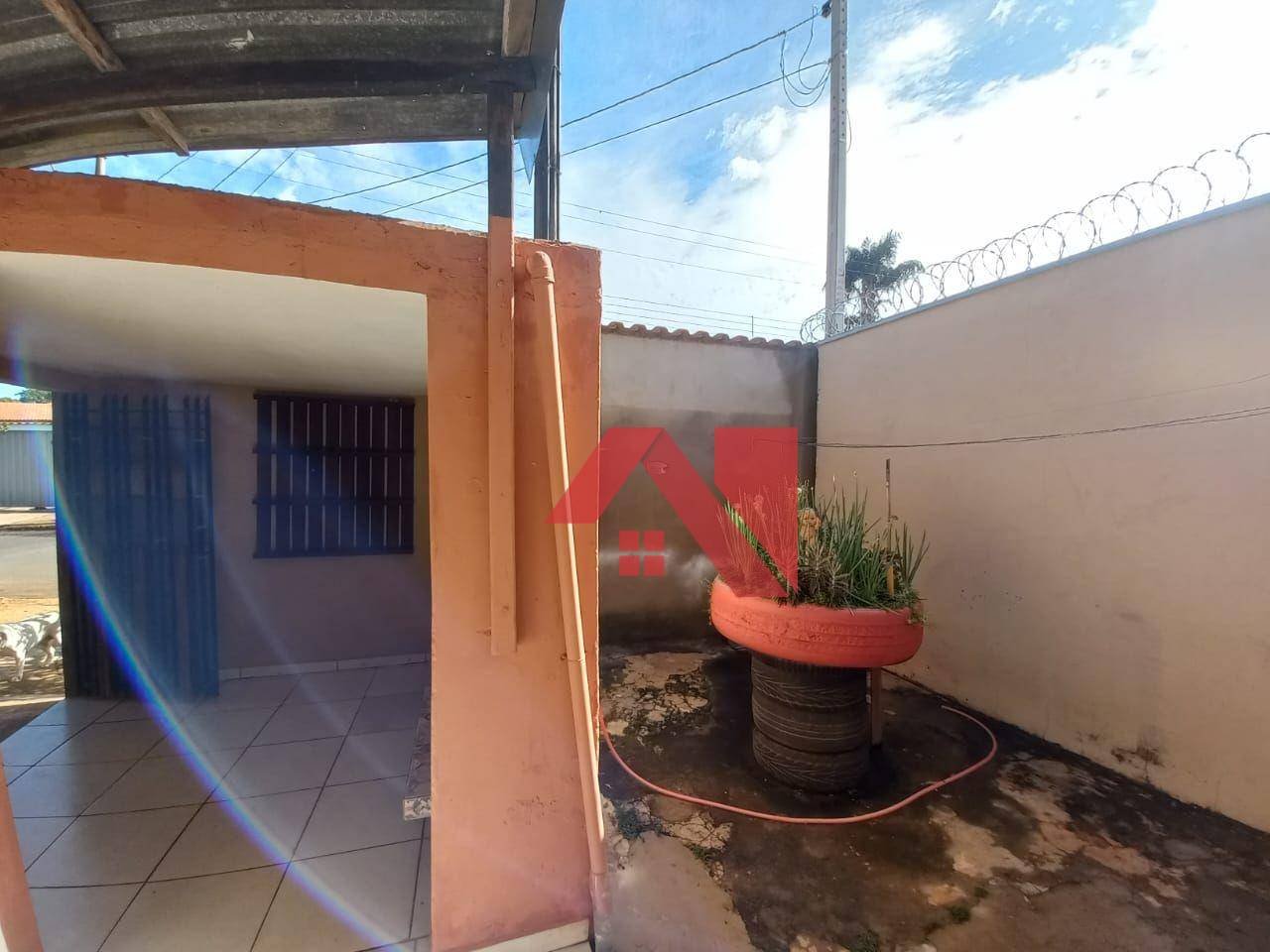 Casa para alugar com 1 quarto, 50m² - Foto 2