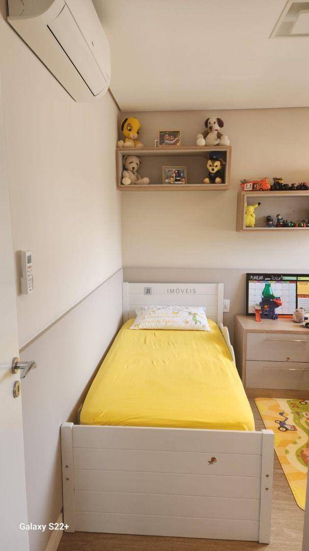 Apartamento à venda com 3 quartos, 137m² - Foto 19