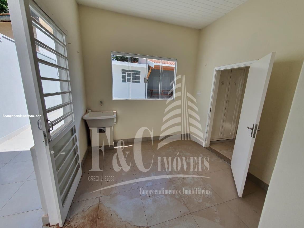 Casa à venda com 3 quartos, 355m² - Foto 17