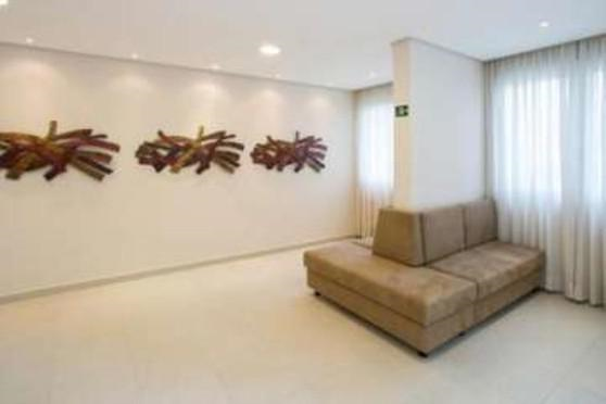 Apartamento à venda com 2 quartos, 63m² - Foto 2