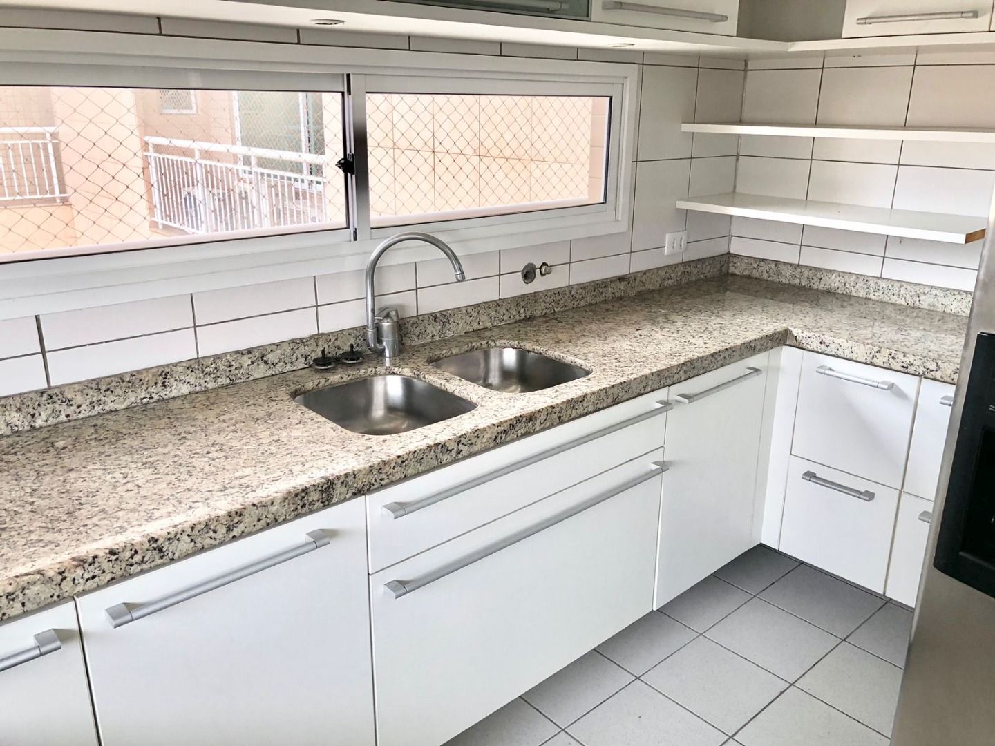 Apartamento à venda com 4 quartos, 395m² - Foto 11