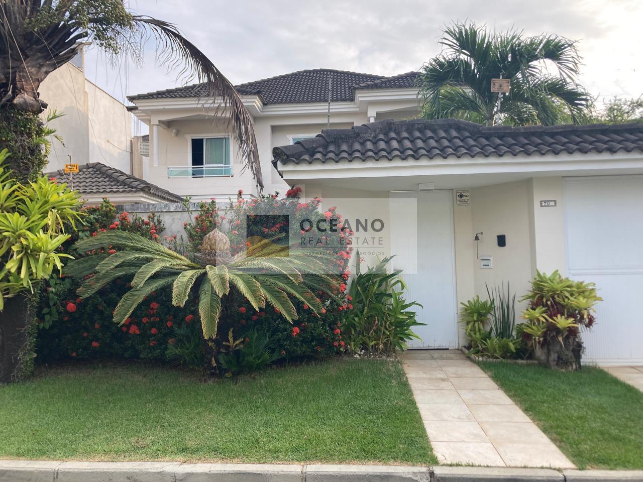 Casa de Condomínio à venda com 4 quartos, 278m² - Foto 1