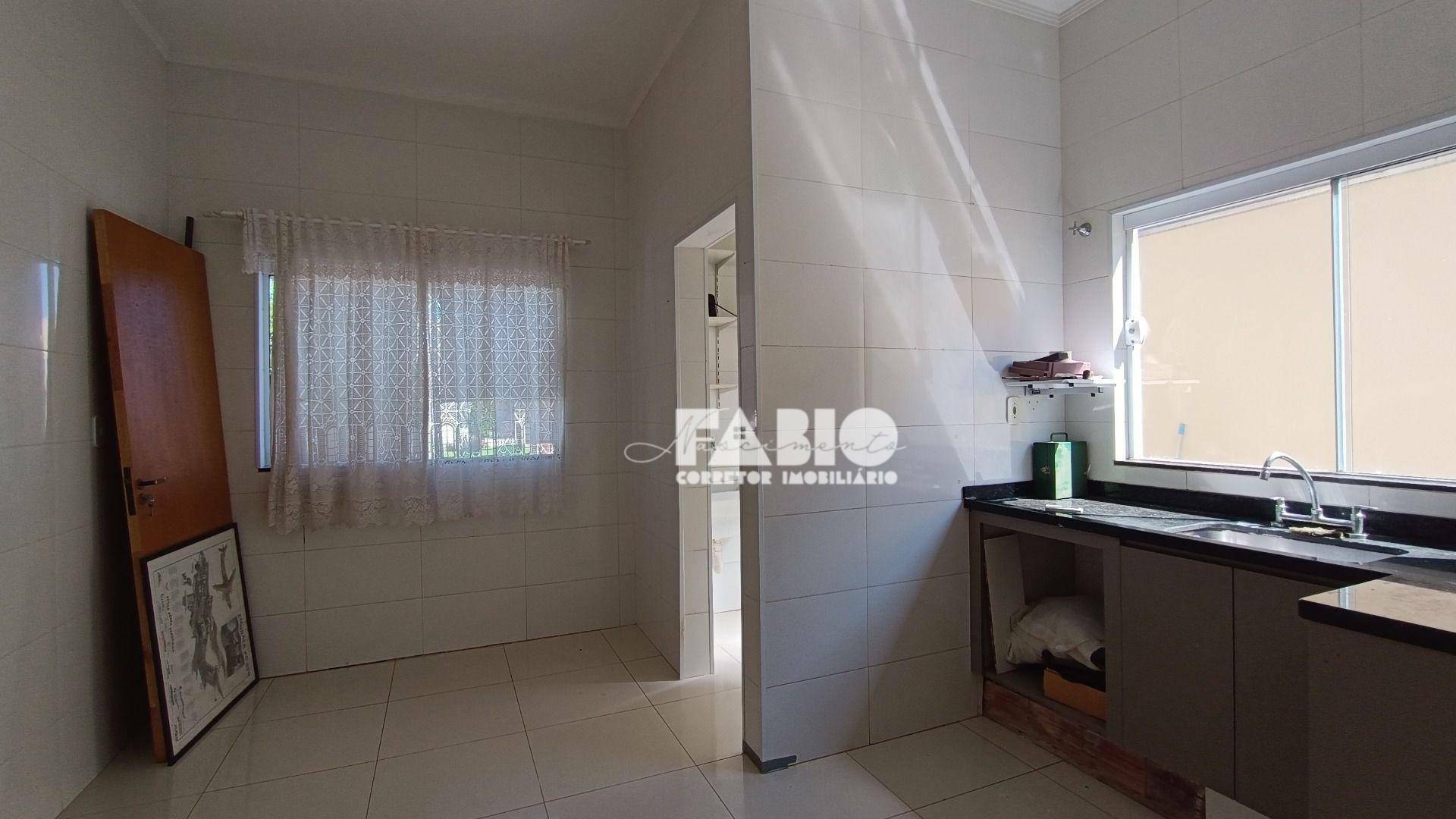 Casa de Condomínio à venda com 2 quartos, 125m² - Foto 6