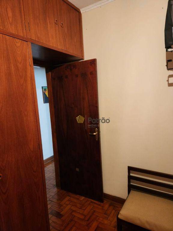 Casa para alugar com 3 quartos, 224m² - Foto 19