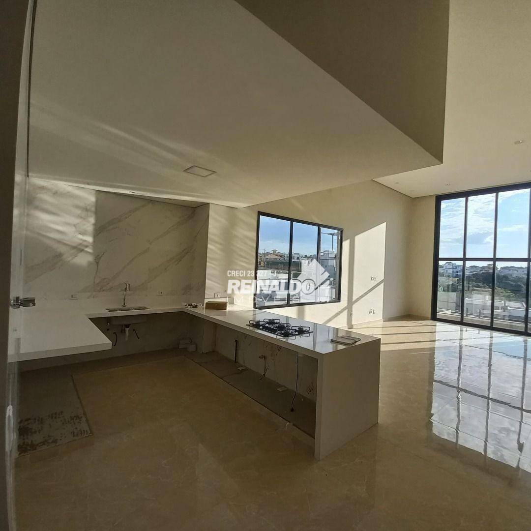 Casa à venda com 3 quartos, 250m² - Foto 35