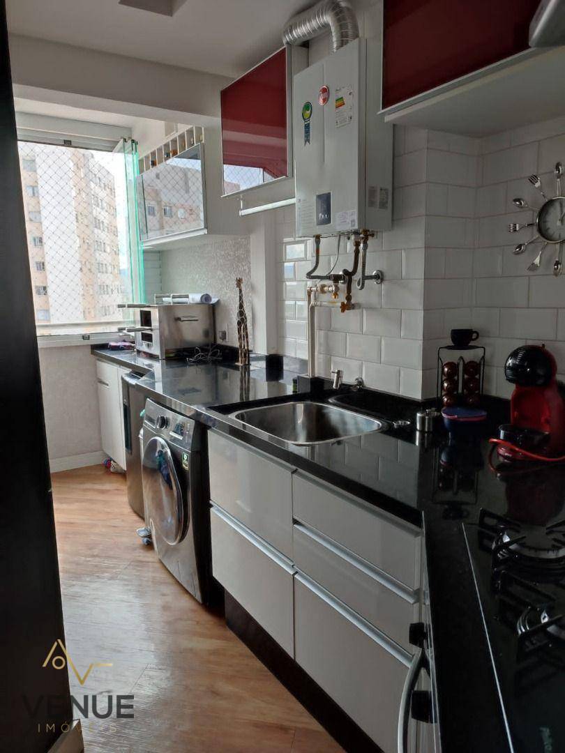 Apartamento à venda com 2 quartos, 65m² - Foto 10