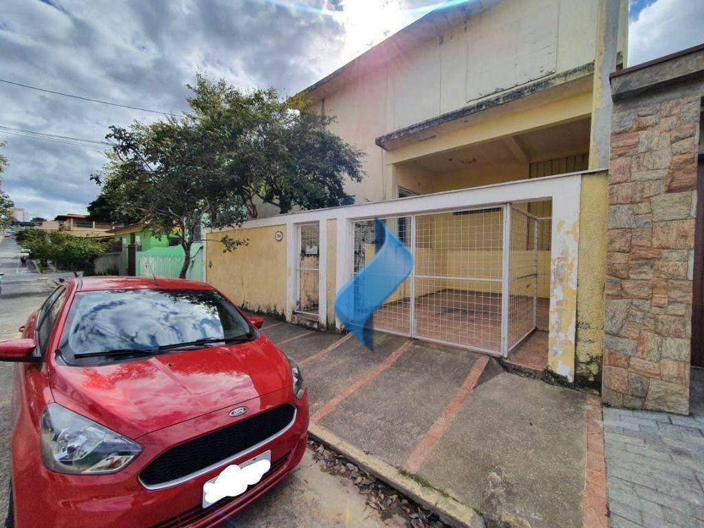 Casa à venda com 1 quarto, 375m² - Foto 1