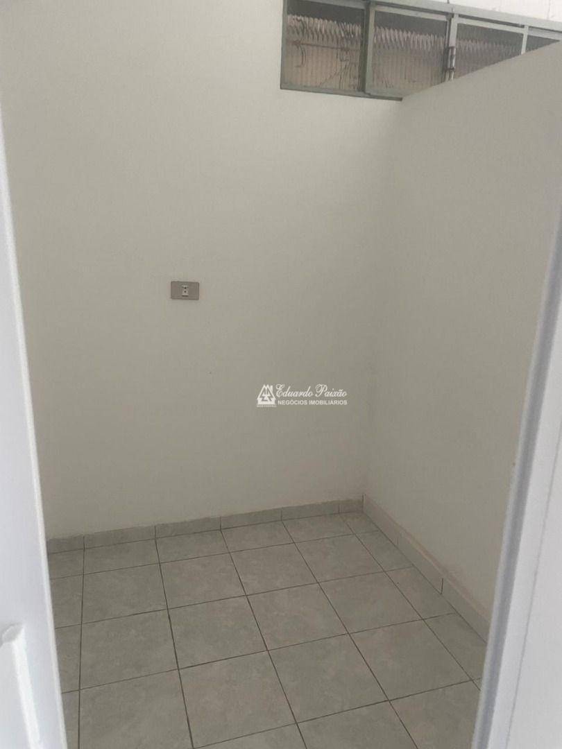 Apartamento para alugar com 2 quartos, 90m² - Foto 3