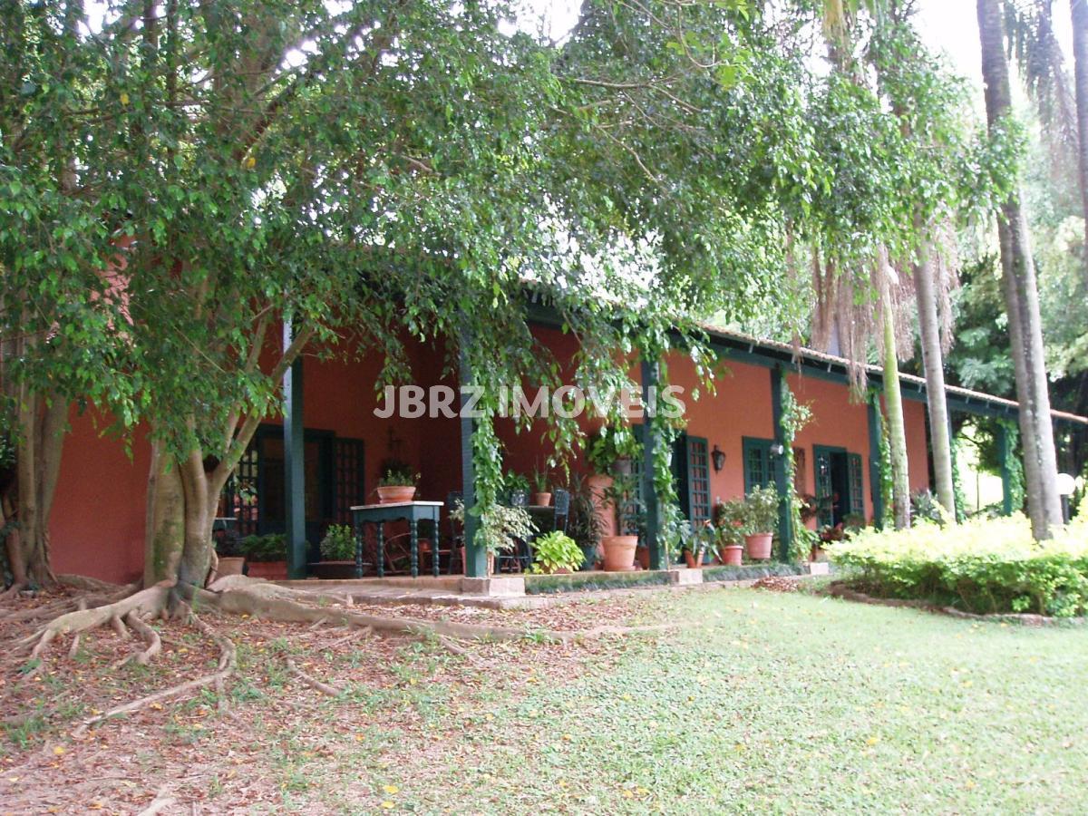 Fazenda à venda com 12 quartos, 1011m² - Foto 2