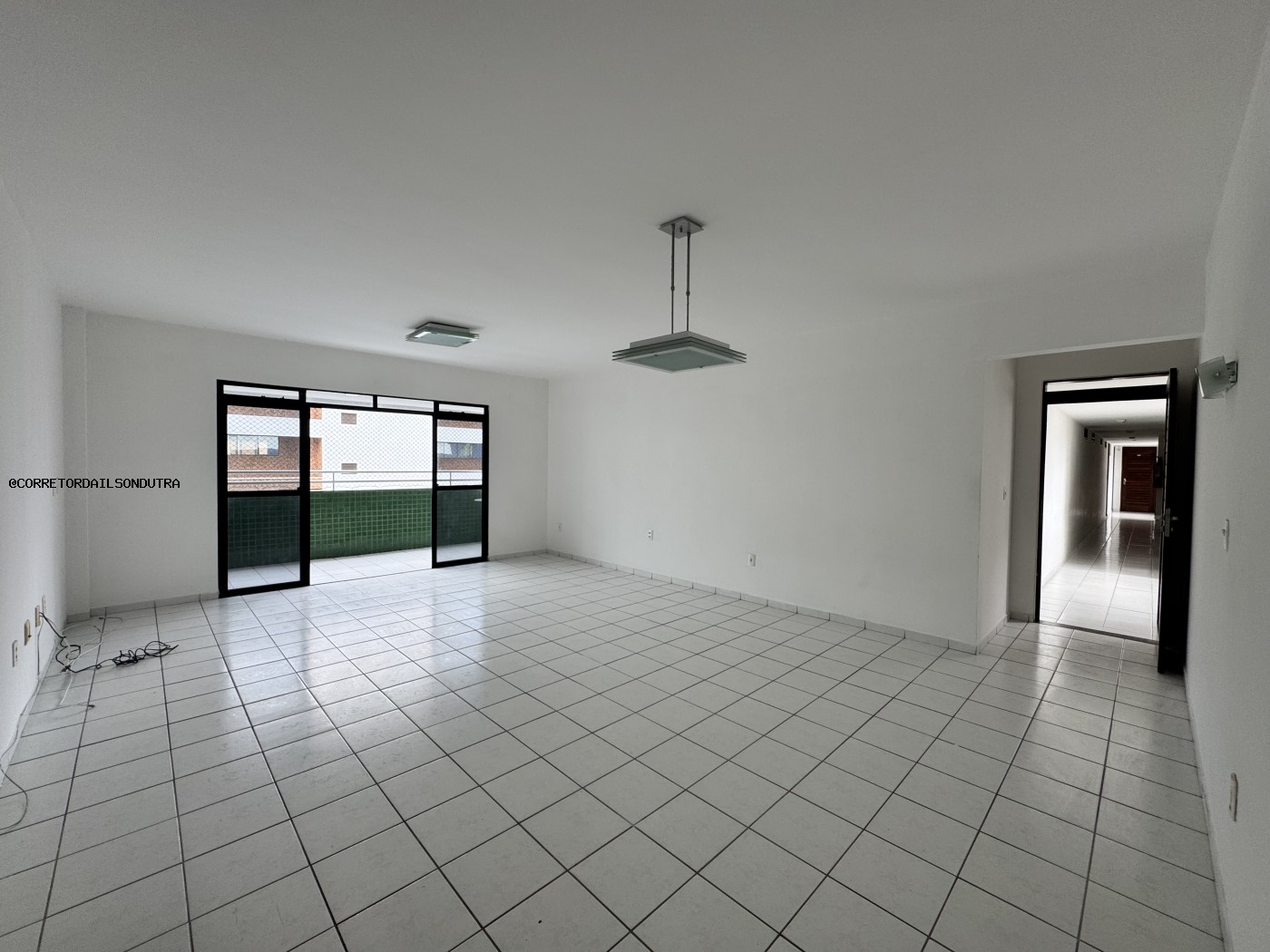 Apartamento à venda com 4 quartos, 153m² - Foto 7