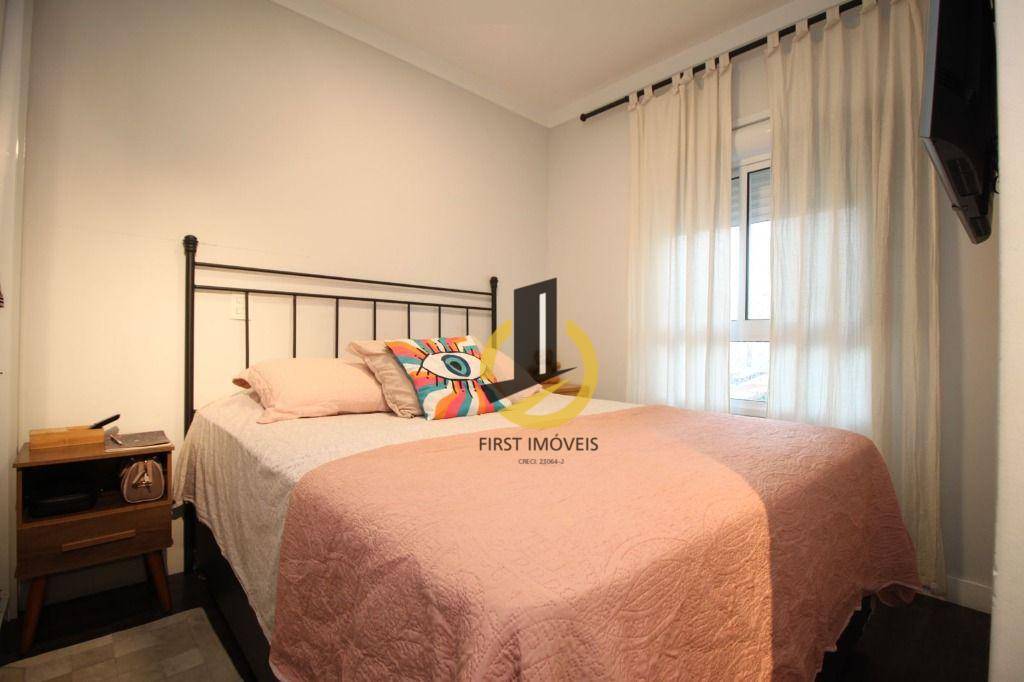 Apartamento à venda com 2 quartos, 72m² - Foto 24