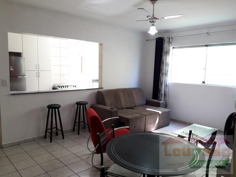 Apartamento à venda com 2 quartos, 77m² - Foto 4