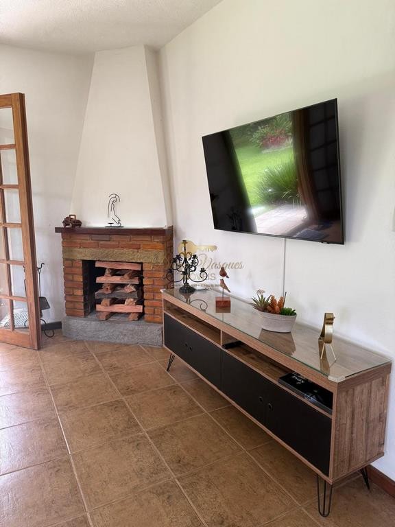 Casa à venda com 7 quartos, 2200m² - Foto 38