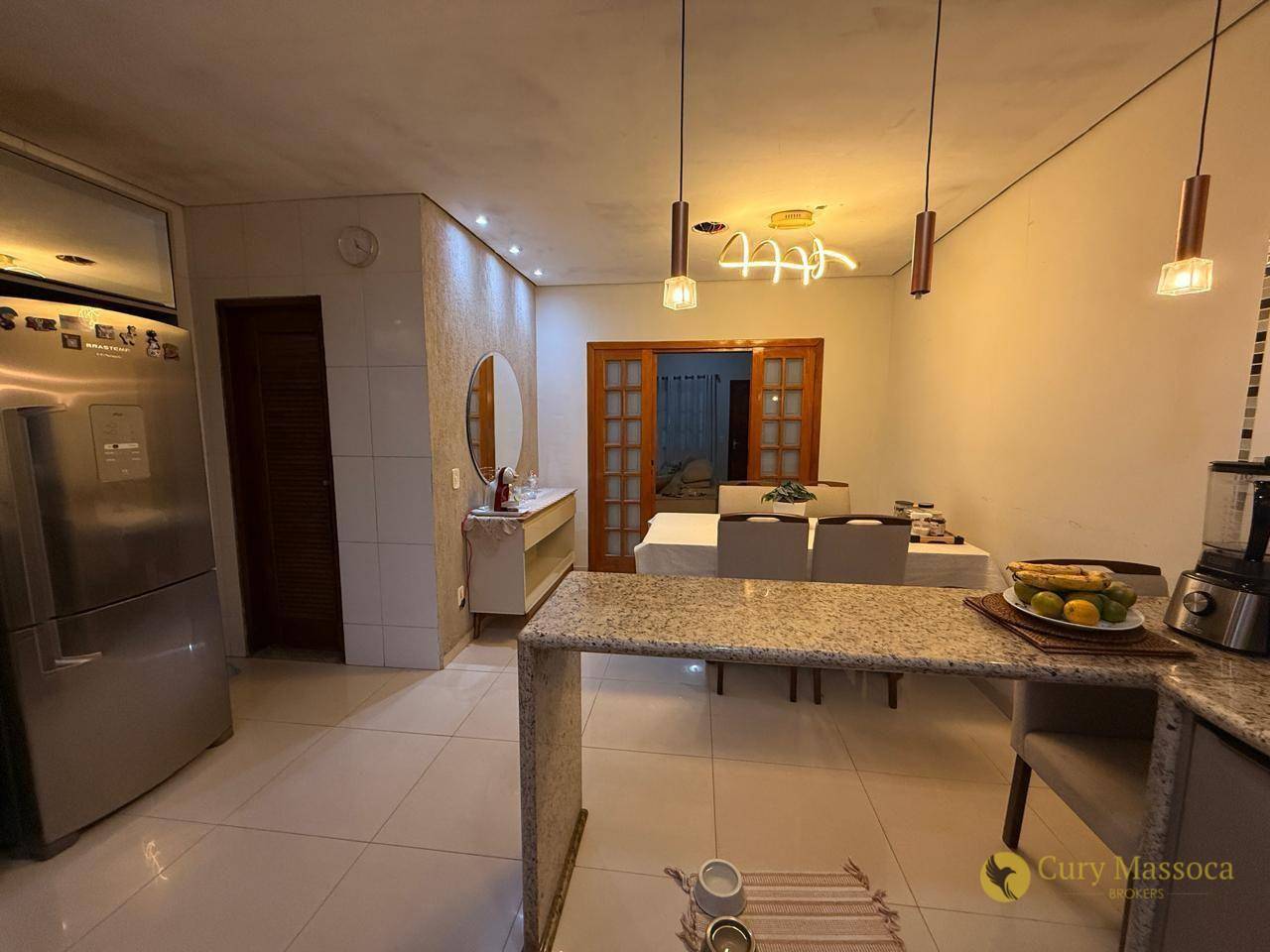 Casa à venda com 3 quartos, 180m² - Foto 15