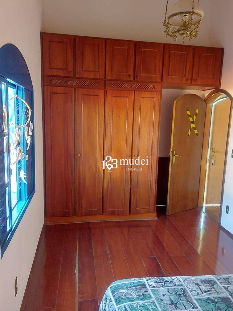 Casa à venda com 4 quartos, 180m² - Foto 37