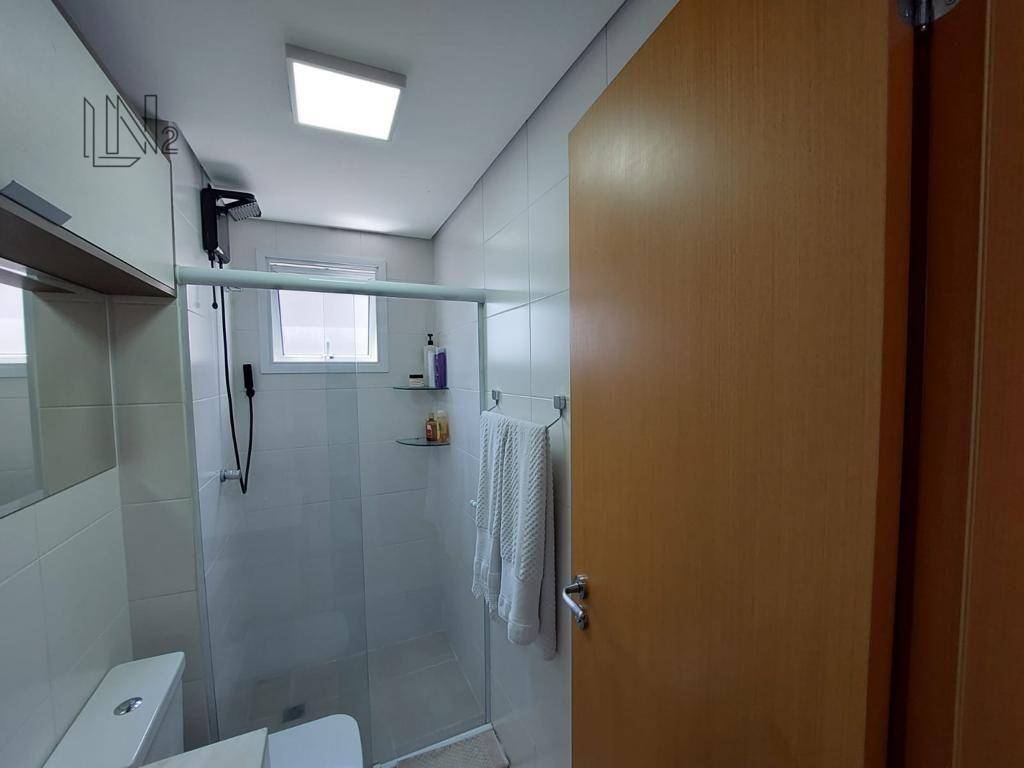 Apartamento à venda com 2 quartos, 76m² - Foto 18