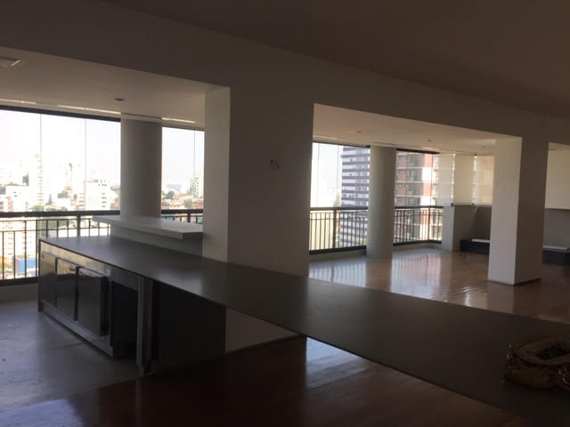 Apartamento à venda com 3 quartos, 215m² - Foto 5