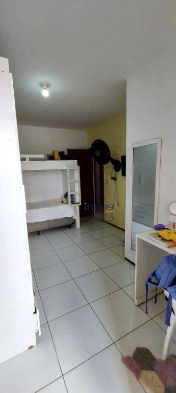 Casa à venda com 3 quartos, 100m² - Foto 19