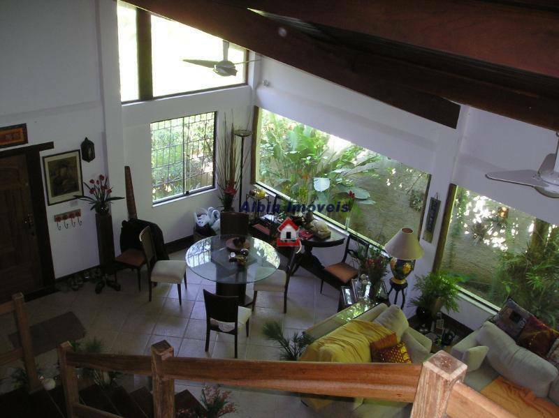 Casa à venda com 3 quartos, 285m² - Foto 56