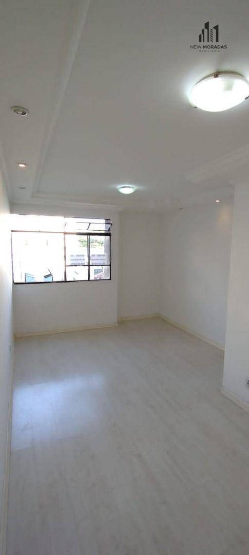 Apartamento à venda com 3 quartos, 48m² - Foto 13