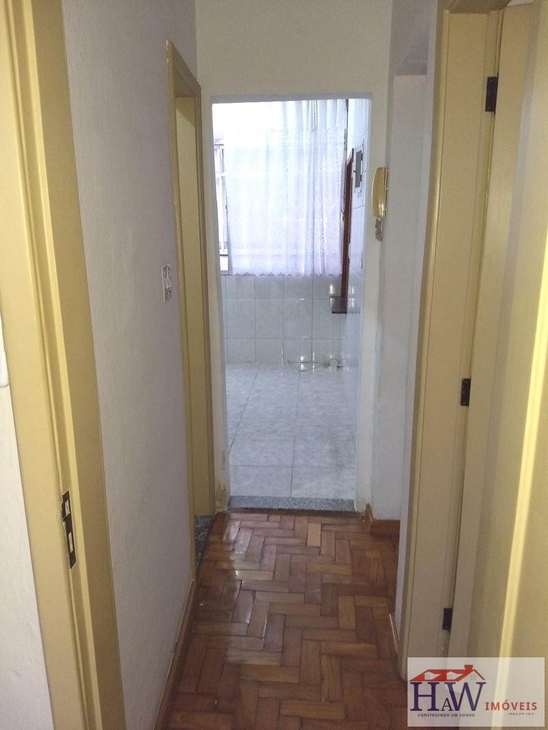 Apartamento à venda com 2 quartos, 30m² - Foto 12