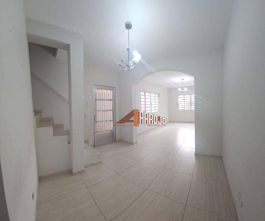 Sobrado à venda com 3 quartos, 201m² - Foto 9