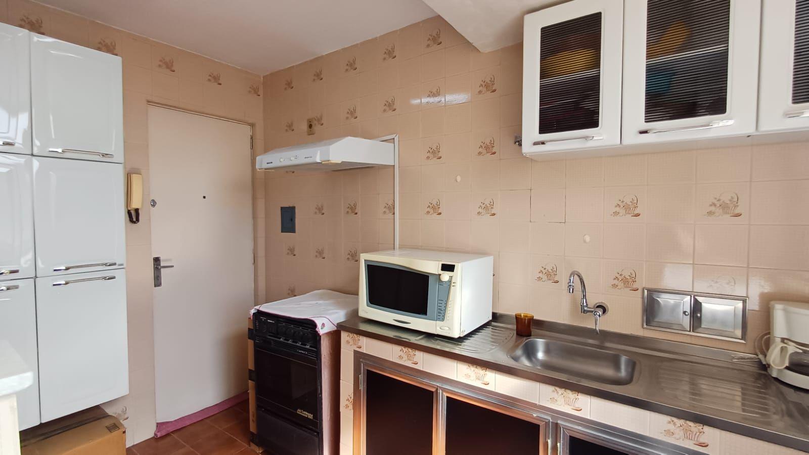 Apartamento à venda com 2 quartos, 60m² - Foto 16