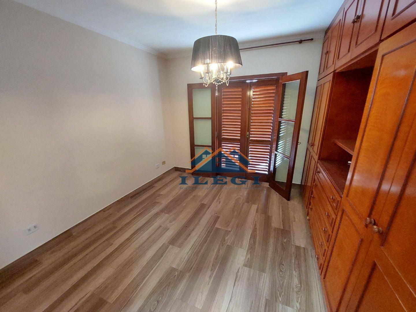 Casa para alugar com 5 quartos, 427m² - Foto 36