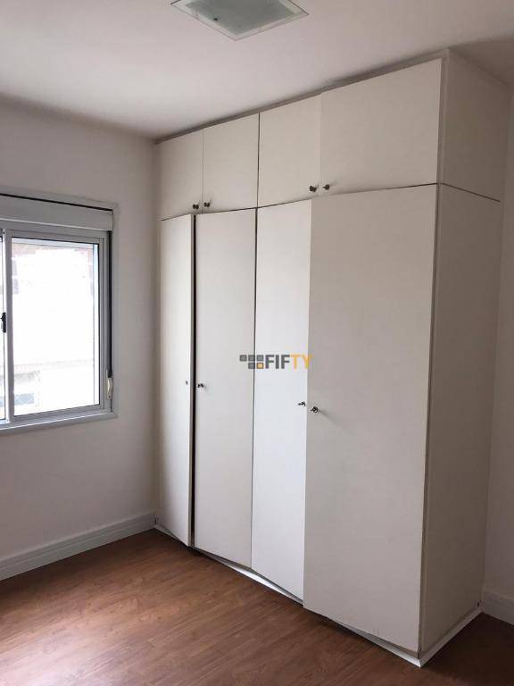 Apartamento para alugar com 3 quartos, 102m² - Foto 17