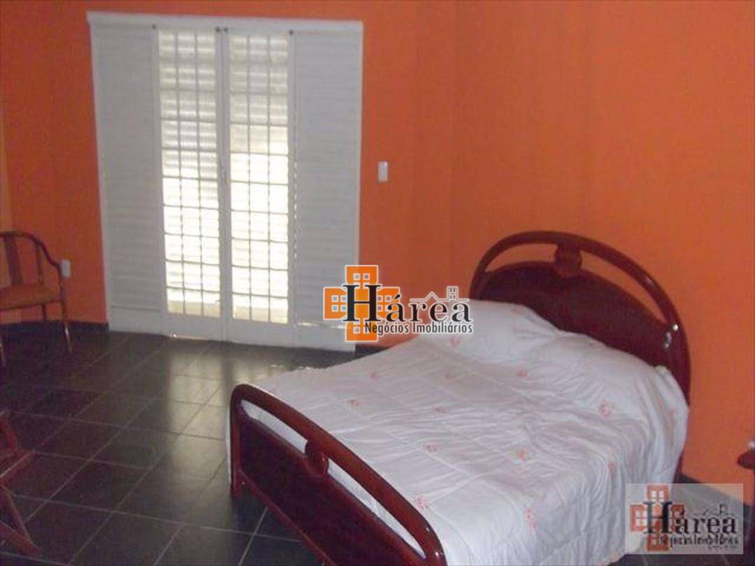 Casa à venda com 6 quartos, 900m² - Foto 10