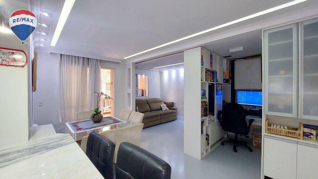 Apartamento à venda com 2 quartos, 77m² - Foto 6