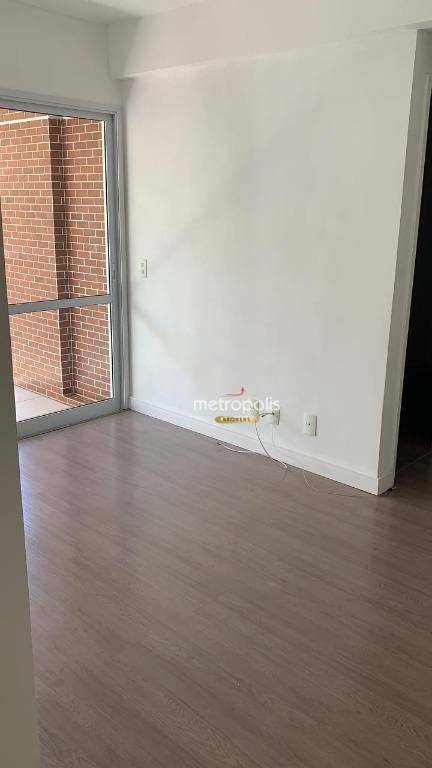 Apartamento à venda com 2 quartos, 60m² - Foto 2