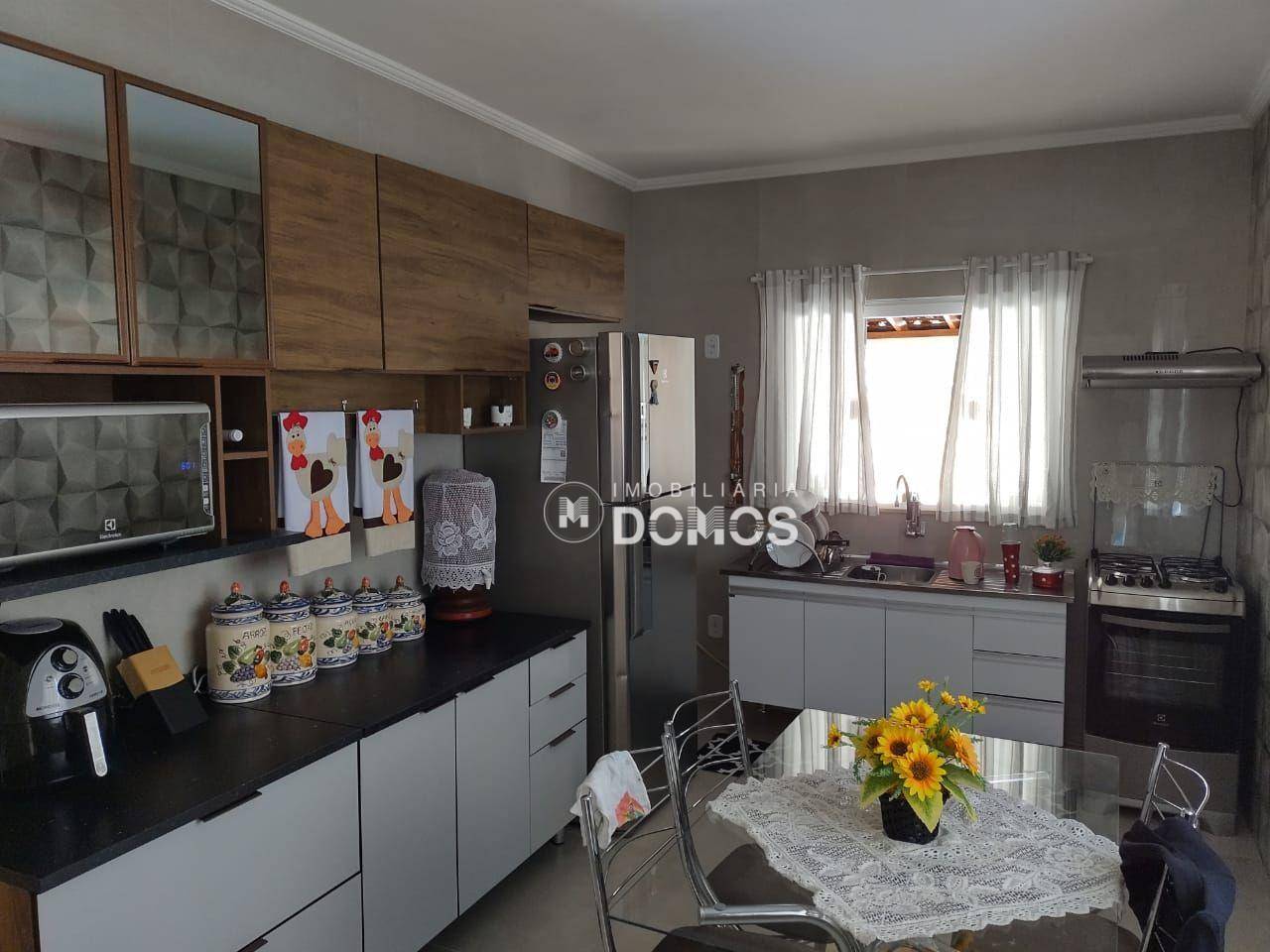 Casa à venda com 3 quartos, 150m² - Foto 36