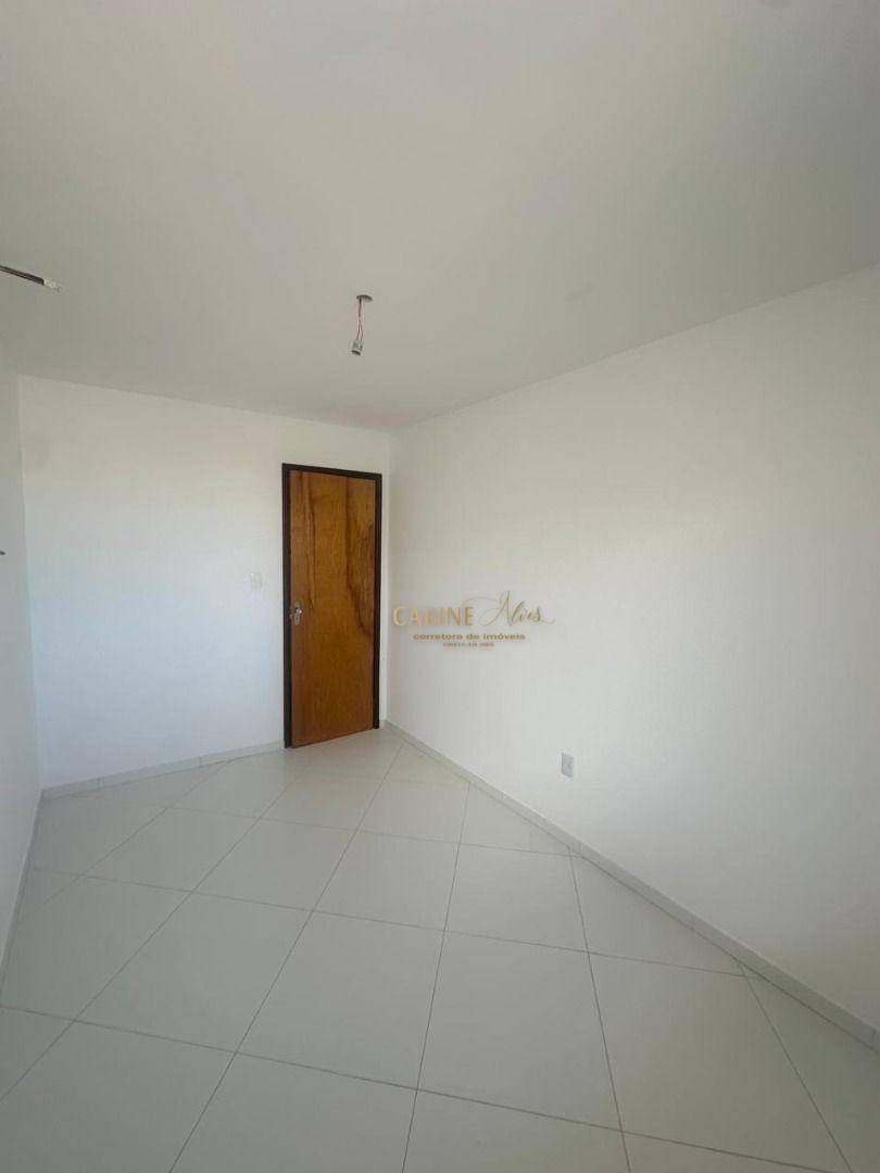 Apartamento à venda com 3 quartos, 91m² - Foto 14