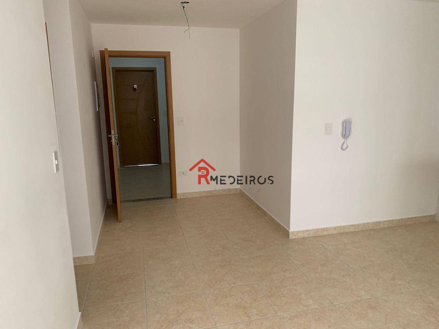 Apartamento à venda com 2 quartos, 57m² - Foto 3