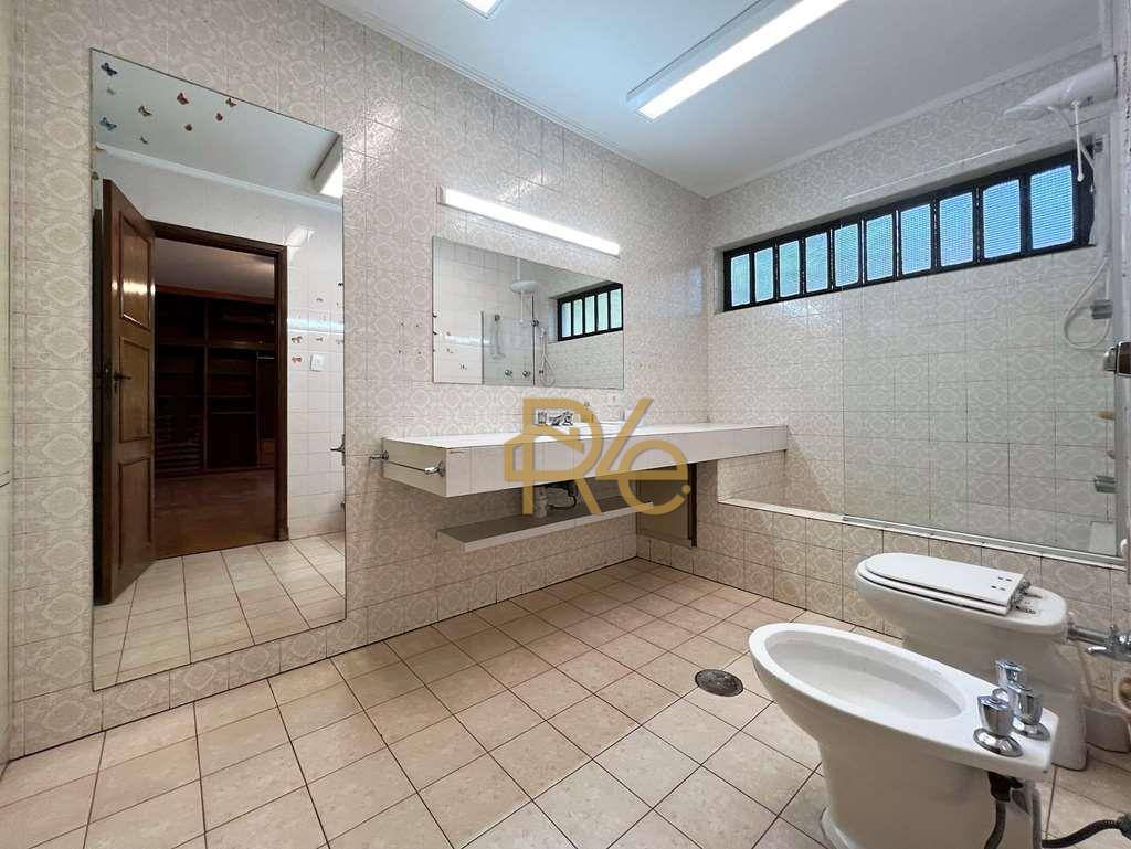 Casa de Condomínio à venda com 4 quartos, 425m² - Foto 28